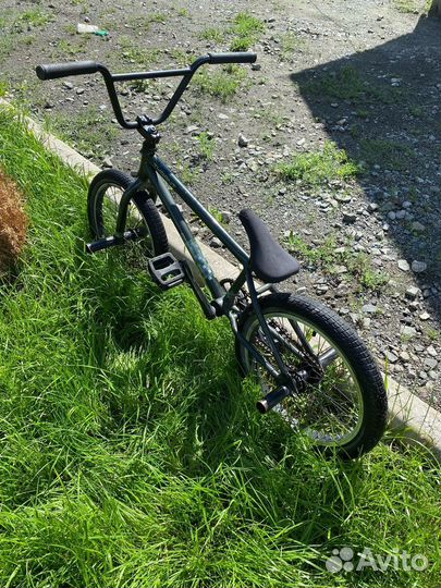 Трюковой велосипед bmx