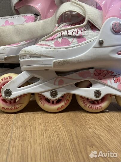 Роликовые коньки Flora Caprise