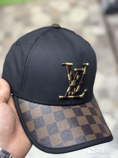 Бейсболка Louis Vuitton осенняя
