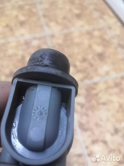 Насос омывателя sandero