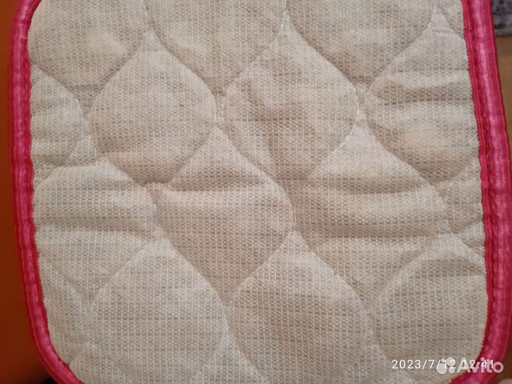 Сидушки на табурет