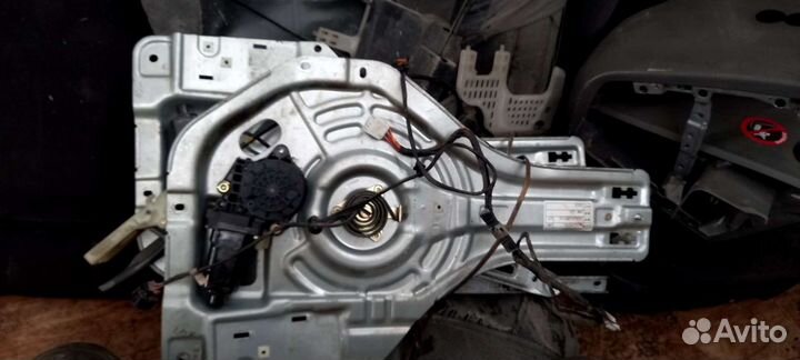 Эл. Стеклоподьемник хендай туксон 1