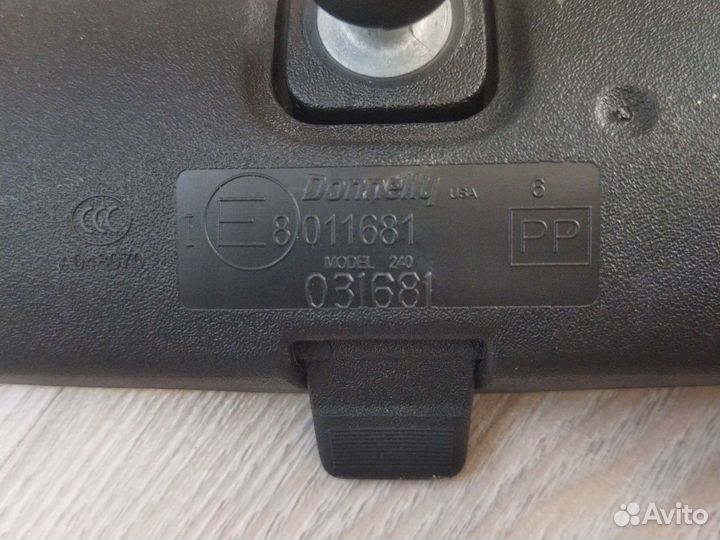 Зеркало заднего вида как новое