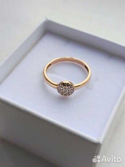 Золотое кольцо с бриллиантами