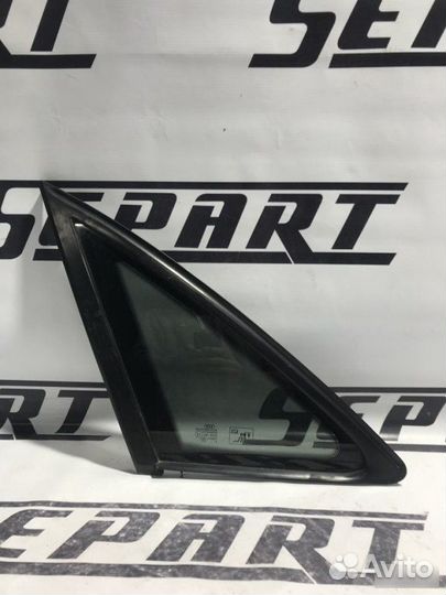Форточка задняя левая Audi A4 B8