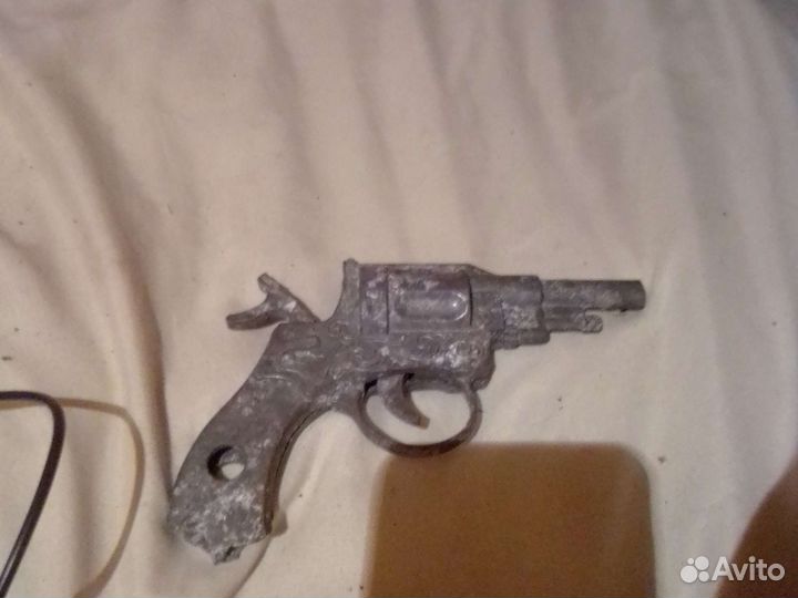 Револьвер роза