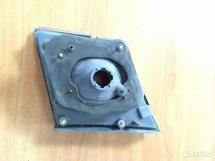 Фонарь в крышку багажника Chevrolet Cruze