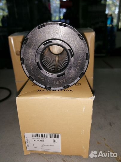 Фильтр масляный Porsche Cayenne audi Q7 06M198405F