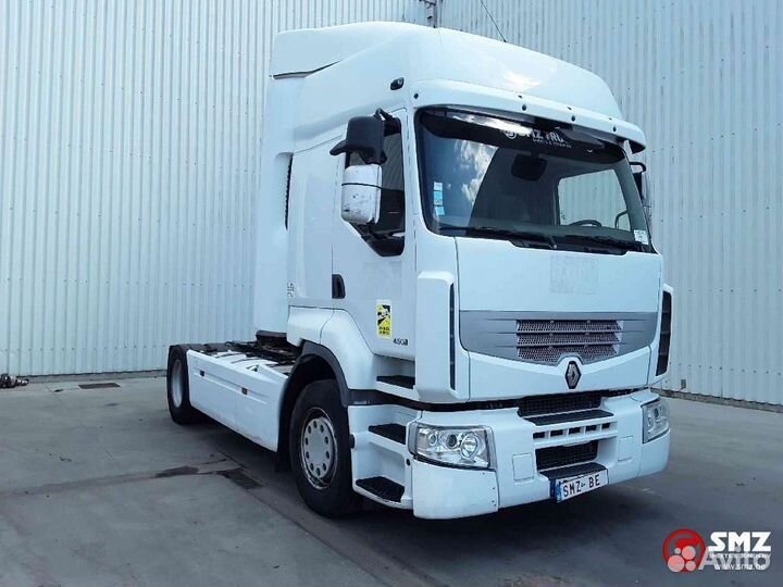 Pазбираем грузовик Renault Premium II с 2007