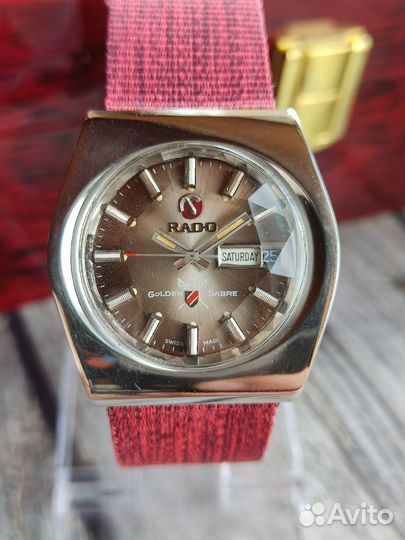 Часы Rado Golden Sabre Swiss made