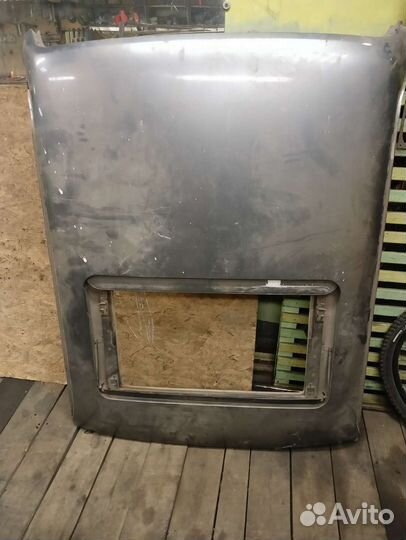 Корыша с люком