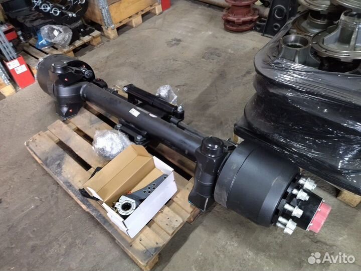 Ось полуприцепа поворотная