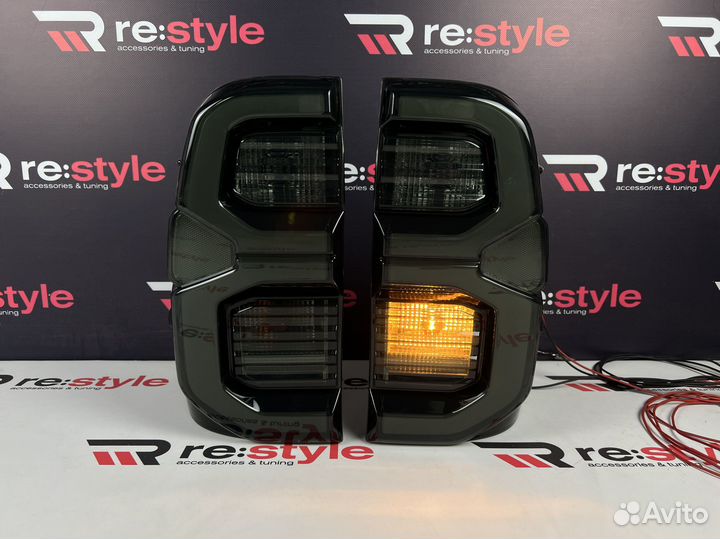 Стопы Toyota Hilux PickUp с16г Ст 20г Дымчатые