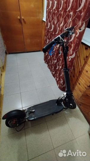 Электросамокат kugoo m4