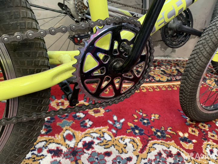 Велосипед BMX