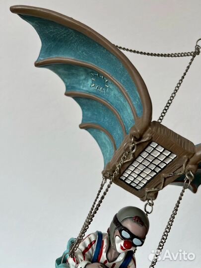 Клоун парашютист Клоун на параплане Gilde