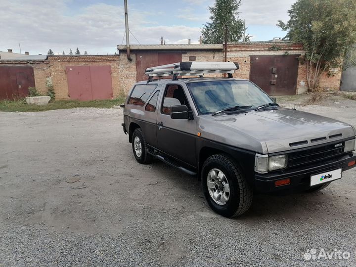 Nissan Terrano 2.7 МТ, 1989, 95 000 км