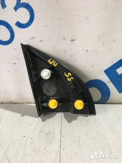 Уголок зеркала внутренний право hyundai solaris 1