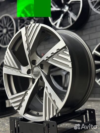 Литые диски на Audi