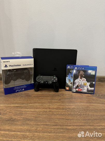 PS4 Slim + 10 игр