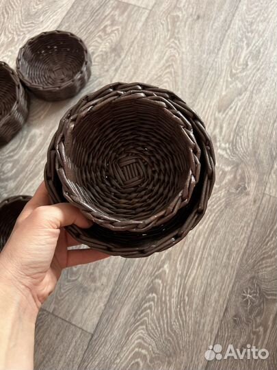 Корзина из бумажной лозы