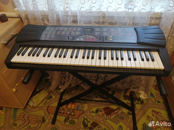 Синтезатор casio
