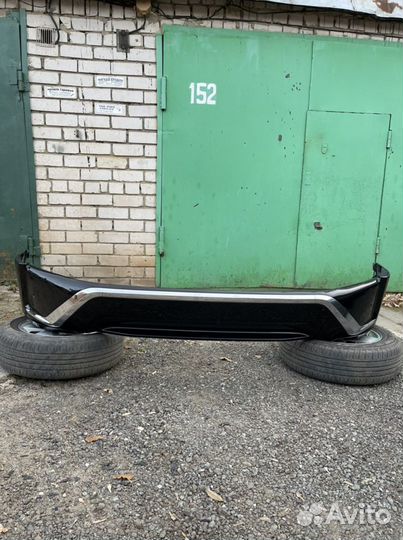 Обвес на Ланд Краузер 200