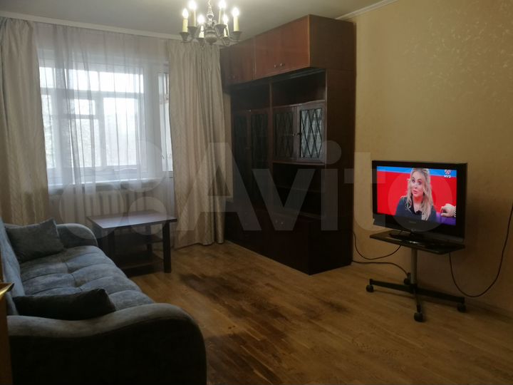 2-к. квартира, 50 м², 3/12 эт.