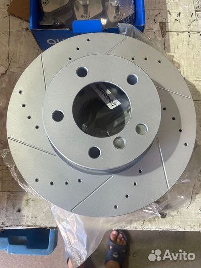 Тормозные диски sport/керамические колодки для BMW