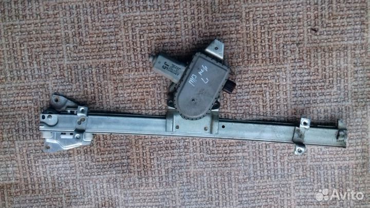 Стеклоподъемник разные Mitsubishi Pajero 3 2002г