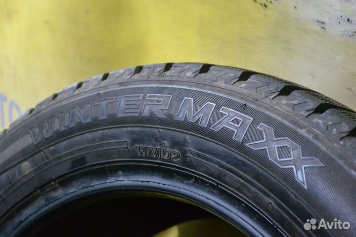 Dunlop Winter Maxx WM02 205/55 R16