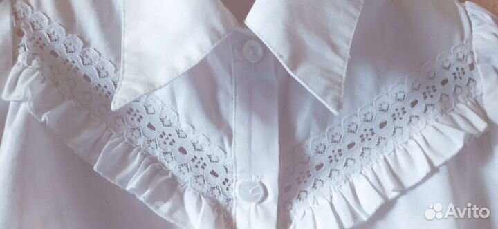 Блузка нарядная, белая