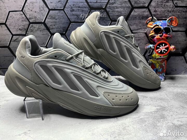 Кроссовки adidas ozelia серые