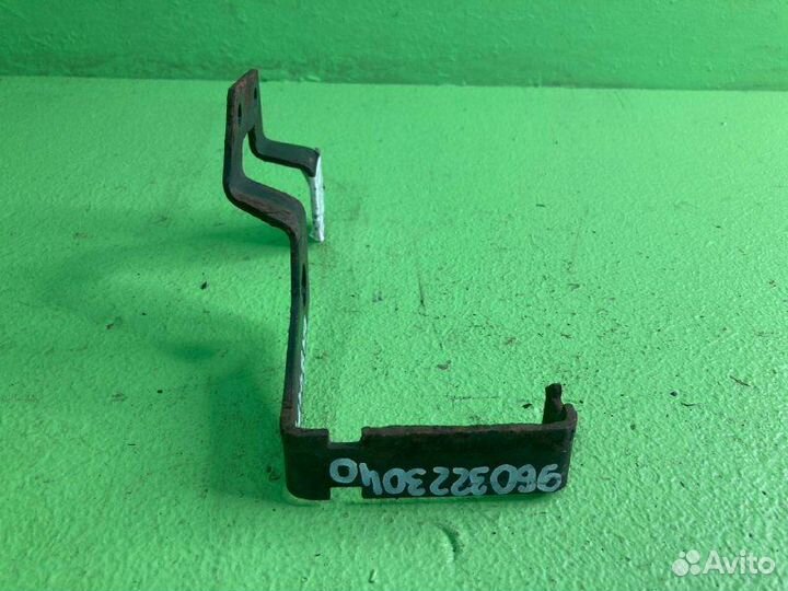 Кронштейн датчика mercedes-benz actros MP 4