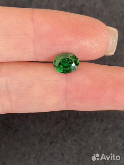 Гранат (цаворит)