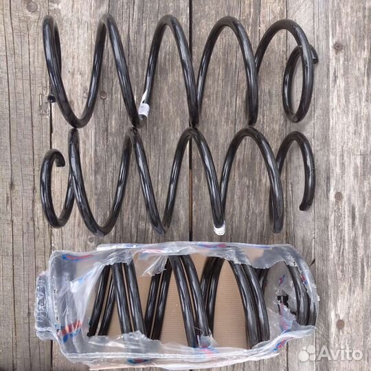 Новые передние пружины VAG