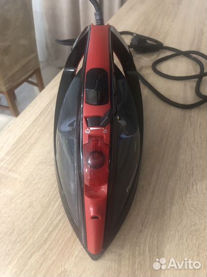 Паровой утюг Panasonic NI-WT960