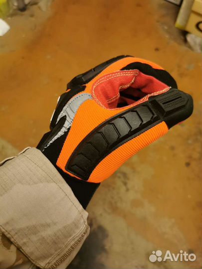 Перчатки импортные байкерские