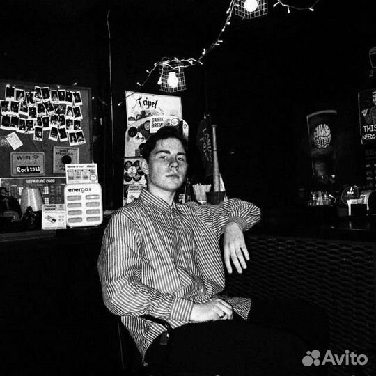 Вокалист певец