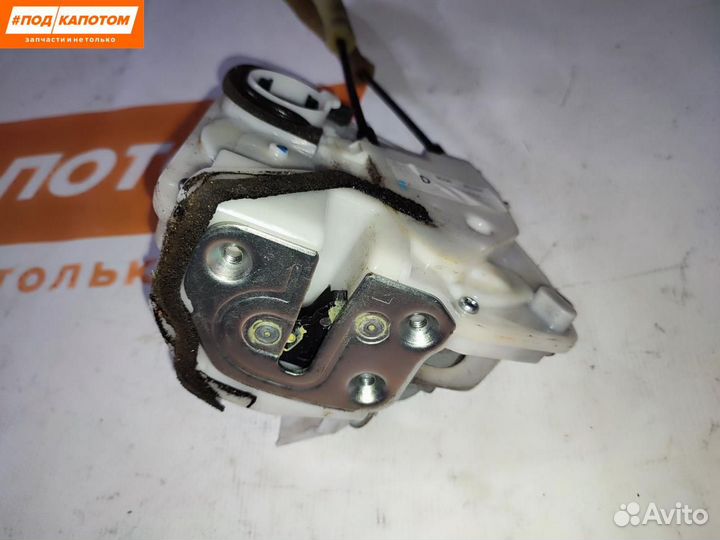 Замок двери передней левой Mazda 6 GH 2009