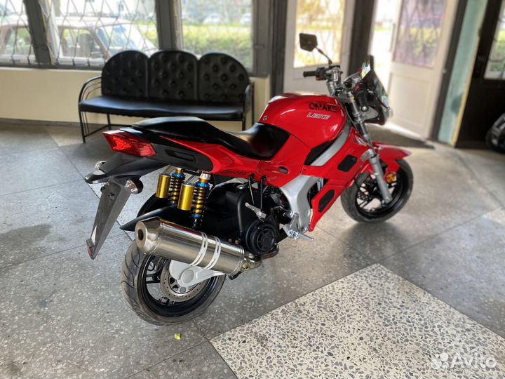 Новый скутер-байк omaks 180 красный