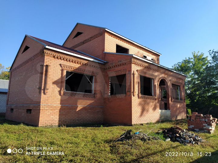 Дом 300 м² на участке 15 сот.