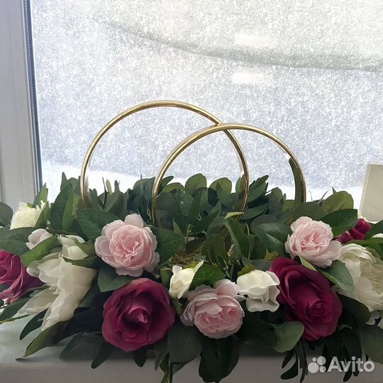 Кольца на машину свадебные