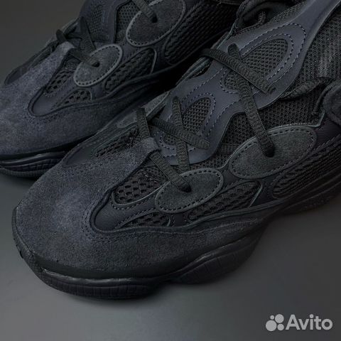 Yeezy 500 Black