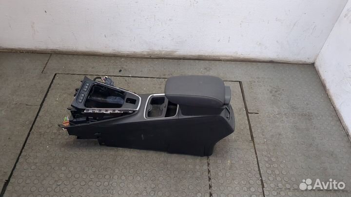 Консоль салона Opel Grandland X, 2018