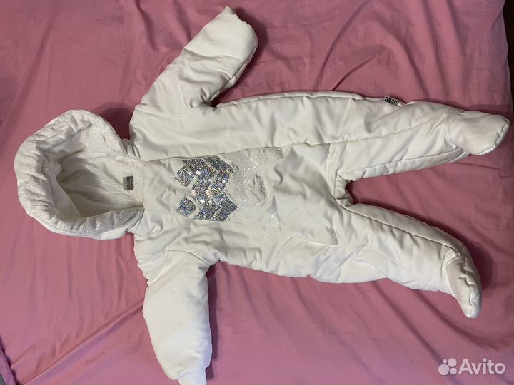 Зимний комбинезон для девочки