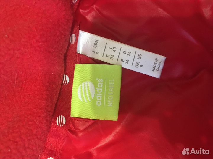 Жилетка adidas на девочку 8-9 лет