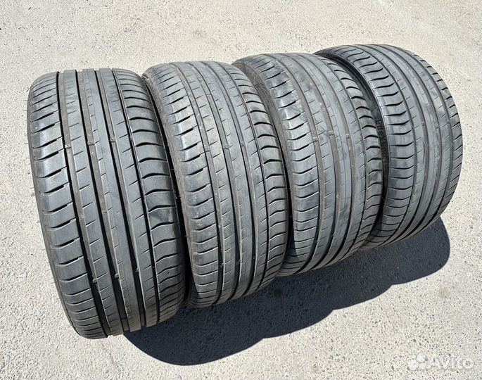 Triangle EffeXSport TH202 245/40 R20 и 275/35 R20