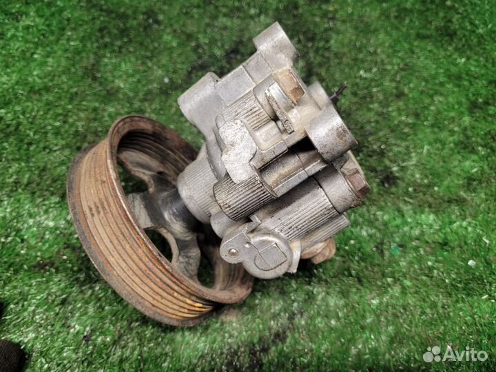 Насос Гур Toyota Camry 40 2.4 2AZ