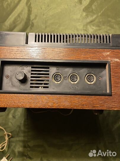 Катушечный магнитофон daina 3-29